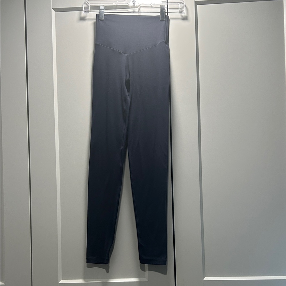 aerie Offline High-Rise 7/8 Leggings in Navy Blue